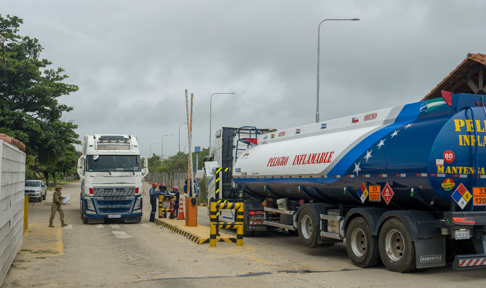COMBUSTIBLE 2503