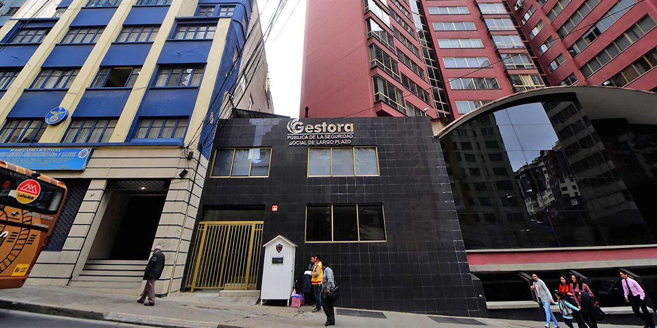 El Gobierno ratifica que la Gestora Pública invierte los recursos y no hace préstamos