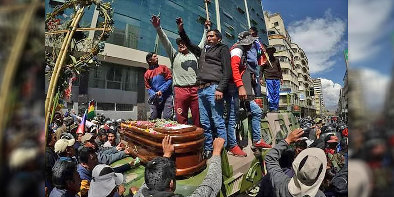 Bolivia, en riesgo de ser aislada de la comunidad internacional por incumplir el informe del GIEI 