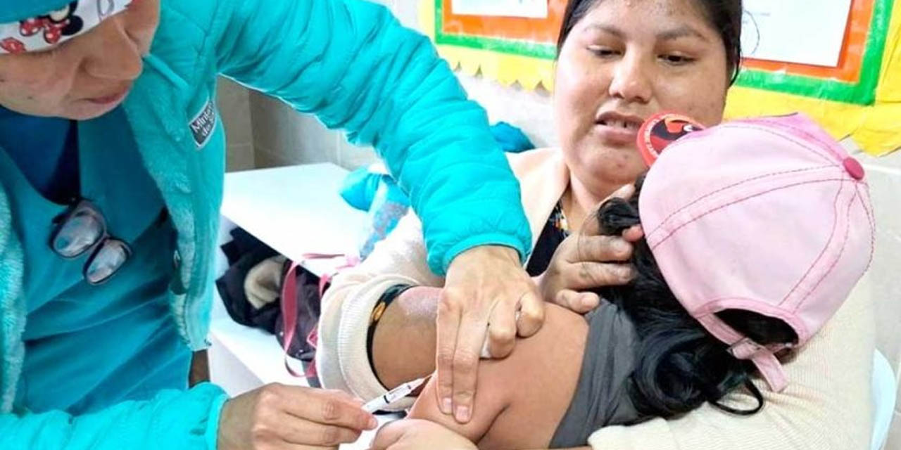 Llegan a Potosí más vacunas contra el sarampión para proteger a la población