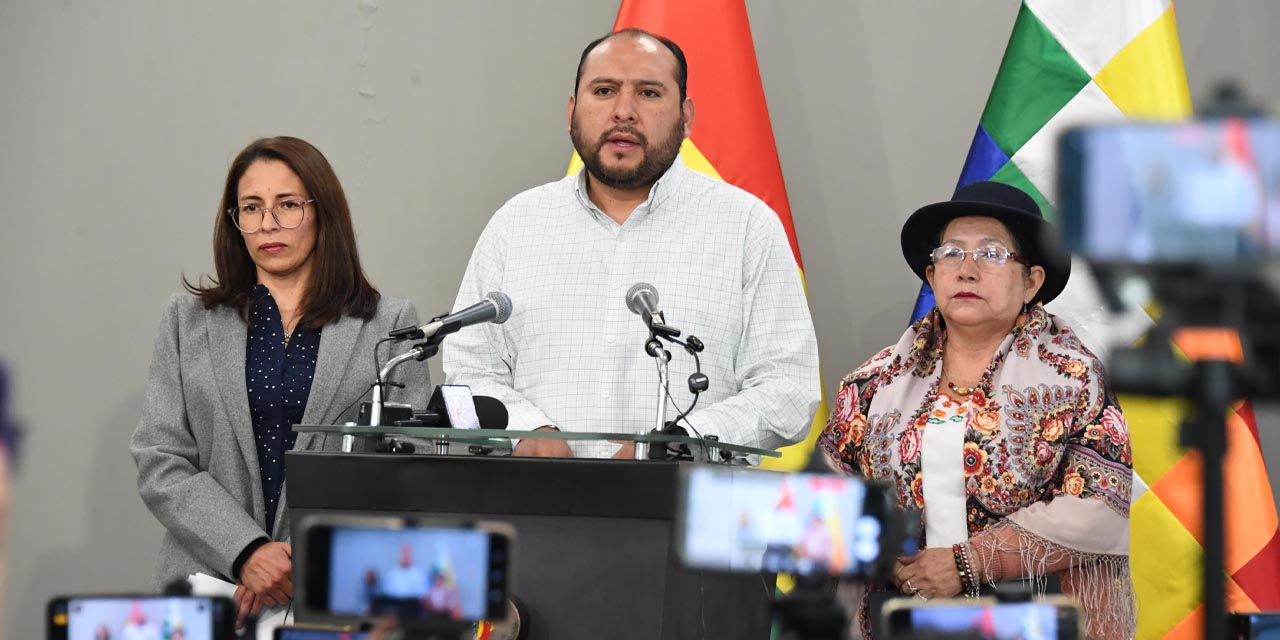 Arturo Murillo es deportado a Bolivia y será aprehendido por corrupción y sobreprecios