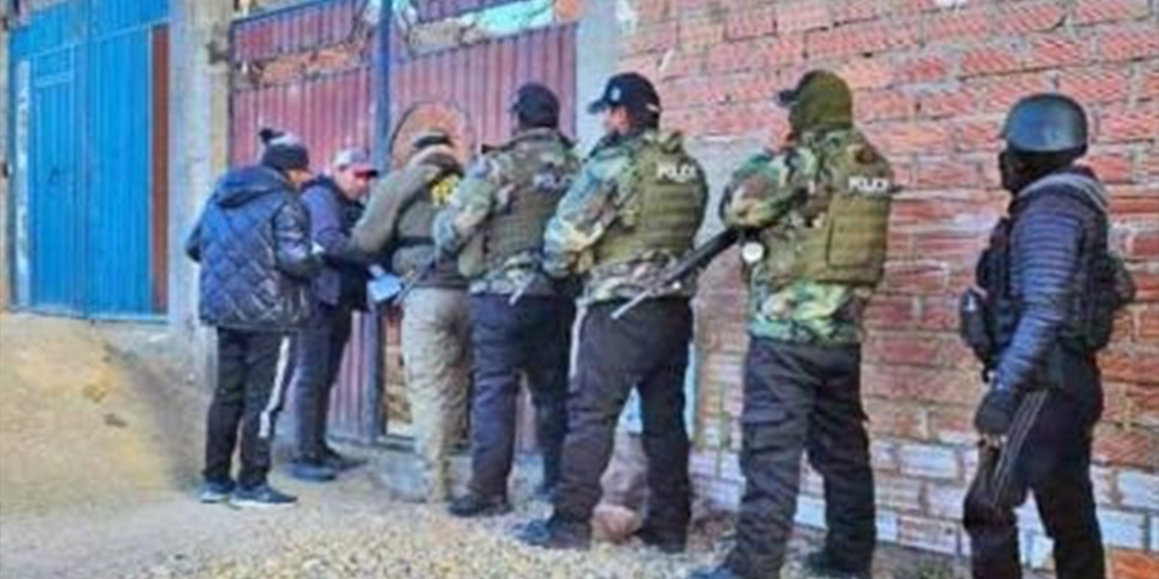Un operativo en Llallagua en busca de los autores de la muerte de cuatro policías.