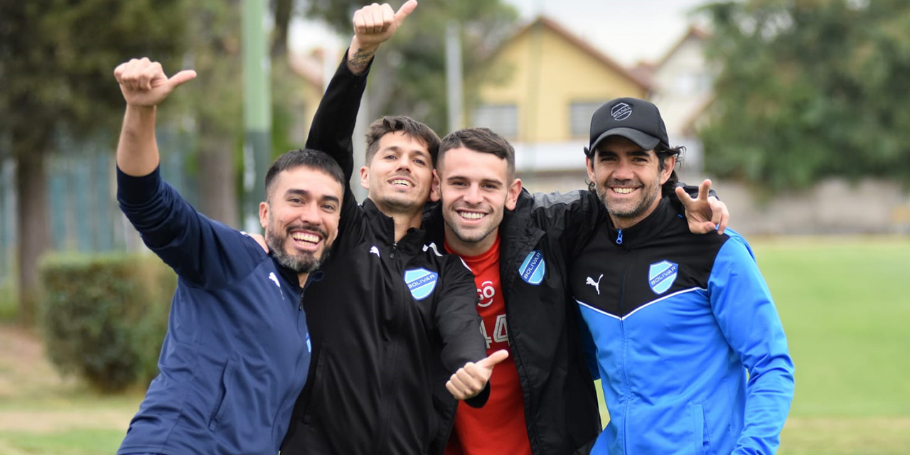 El entusiasmo de los jugadores de Bolívar por debutar en la Copa con un triunfo.