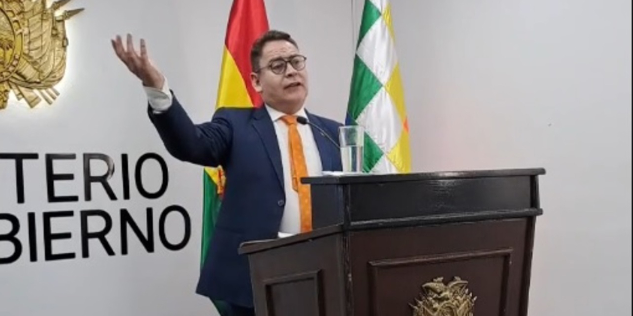 Viceministro de Régimen Interior, Jhonny Aguilera.