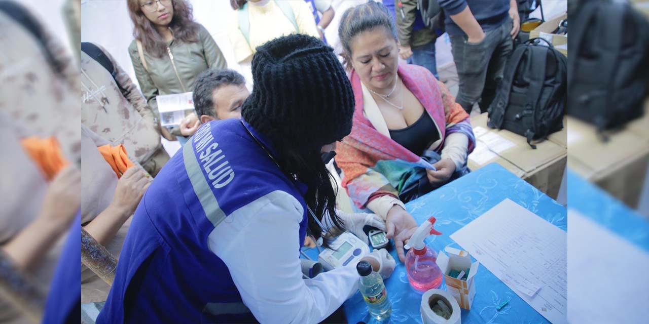 Una persona se hace la prueba del Chagas. | Foto: Salud