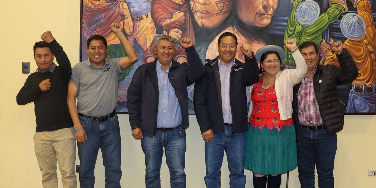 Arce y autoridades de la Asociación de Municipios coinciden en priorizar trabajo para el desarrollo de Tarija