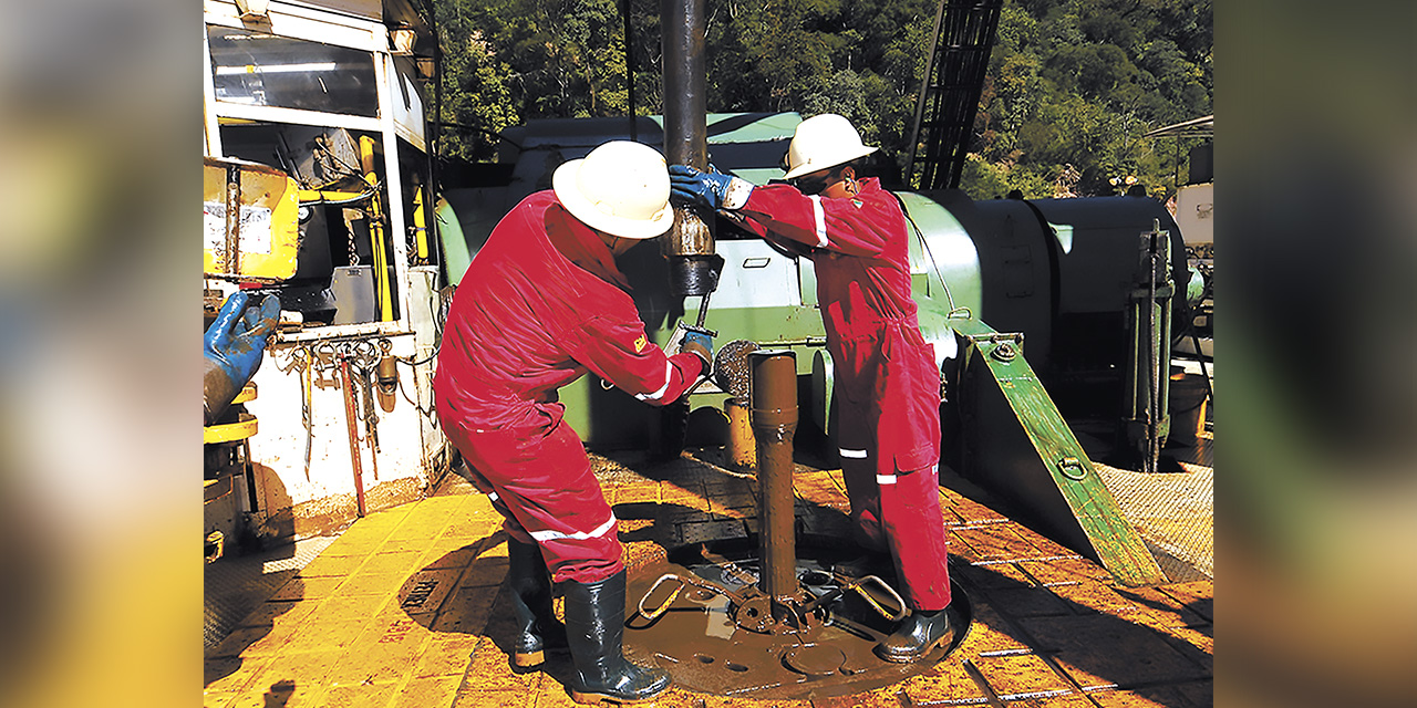 Trabajos de exploración de hidrocarburos que lleva adelante YPFB. | Foto: YPFB