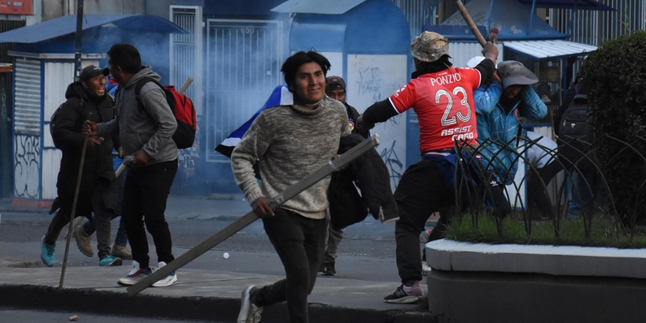 Evistas provocan miedo y sozobra en la ciudad de La Paz.