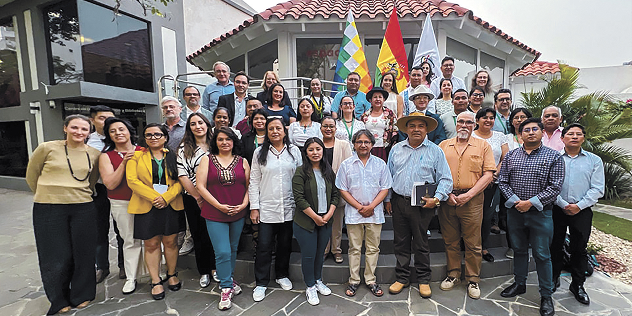 Participantes del segundo encuentro de los países OTCA, en Santa Cruz.  | Foto: MRE