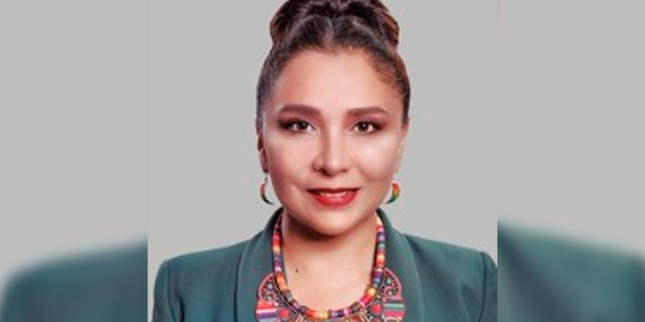 María S. Peñafiel Bravo
